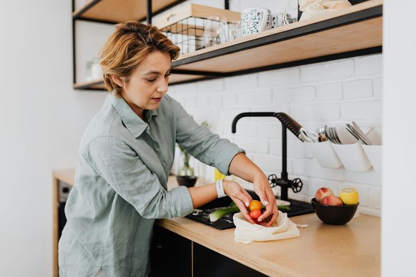 Comment choisir les meilleurs ustensiles de cuisine pour optimiser vos préparations ?